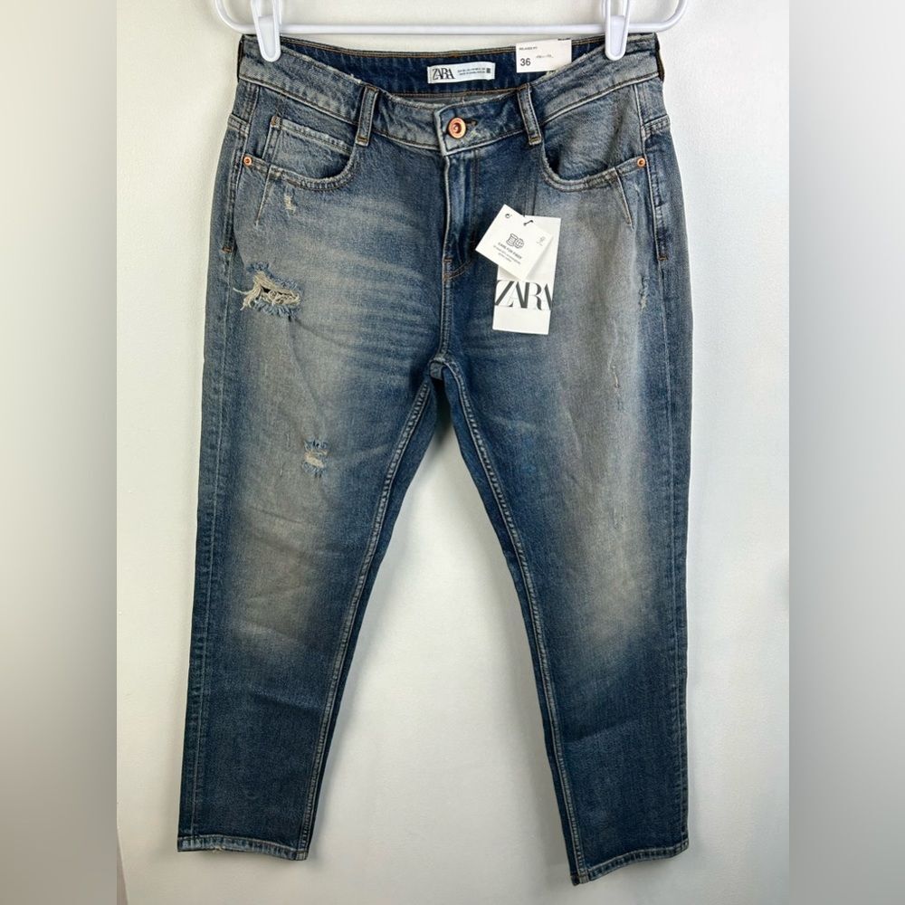 Zara Distressed Relaxed Fit Low rise Ankle length jeans Size 4 NWT Mid Rise